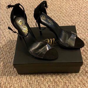 Fear me Not Heels (brand new) not worn